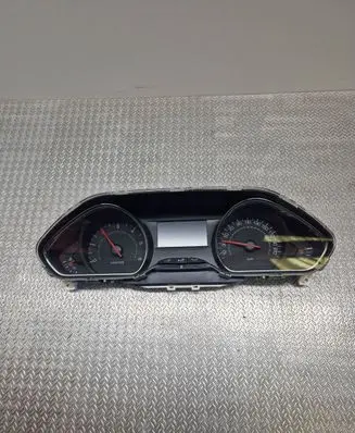 Peugeot 208 Speedometer (instrument cluster) 769317790U