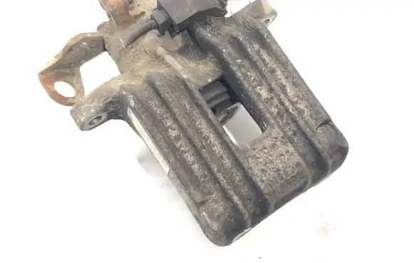 Volkswagen Golf IV Rear brake caliper