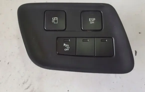Citroen C4 II Tailgate/trunk/boot open switch C4IIPRZECZNIKI