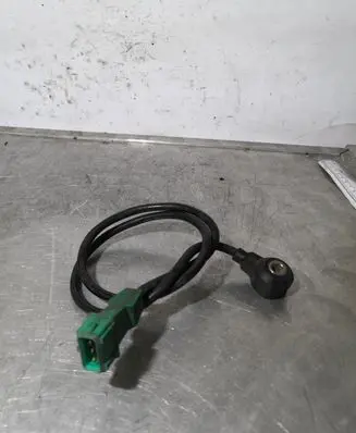 Volkswagen Golf IV Detonation knock sensor 054905377H