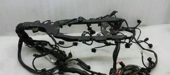 Mercedes-Benz S W221 Engine installation wiring loom A2751502233
