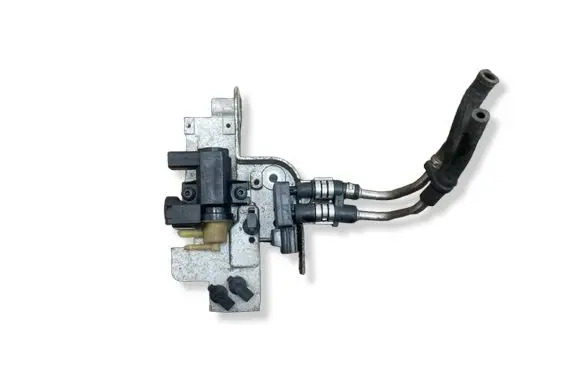 Volvo C70 Other engine bay part 31293427