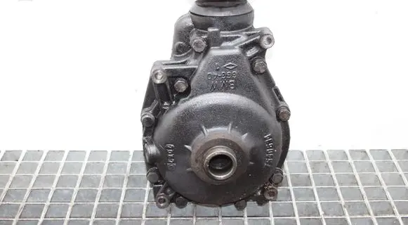 BMW X3 E83 Front differential 7540626