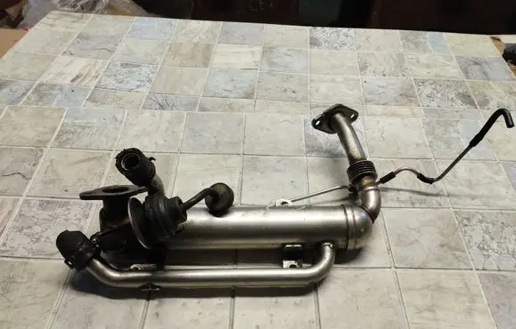 Audi A3 S3 8P EGR valve cooler 03G131512S 731310158