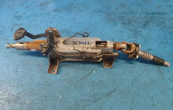 Jeep Grand Cherokee Steering wheel axle 68271363AA