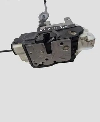 Volvo V40 Rear door lock