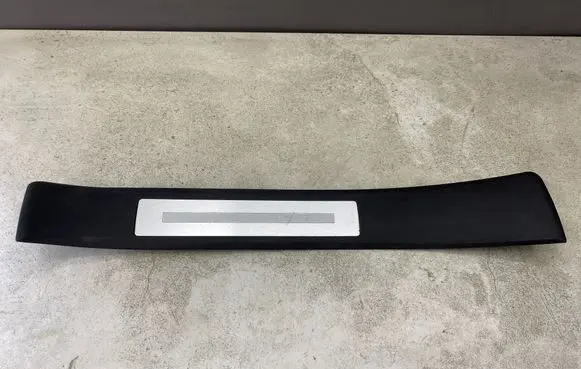 Audi A4 S4 B7 8E 8H Rear sill trim cover 8E0853376P 8E0853