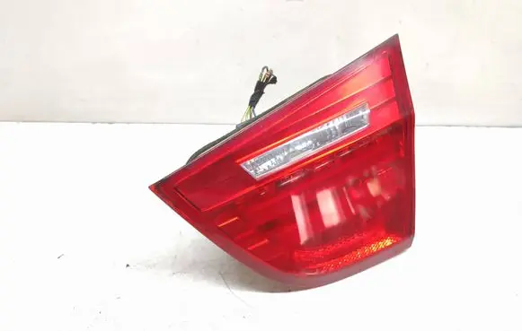BMW 3 E90 E91 Tailgate rear/tail lights 7289428