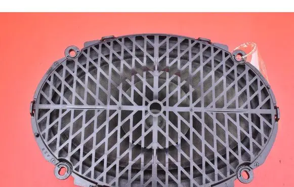 Jeep Renegade Subwoofer speaker 51977807