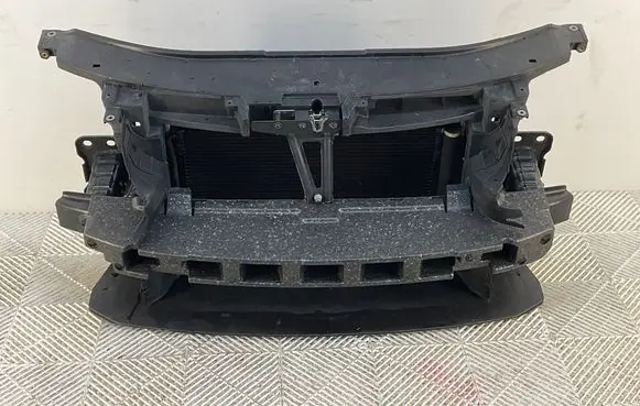 Skoda Superb B6 (3T) Radiator support slam panel 3T0805588D