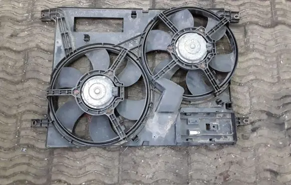 Land Rover Freelander 2 - LR2 Fan set NOCODE