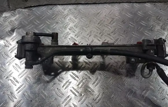 Mercedes-Benz CLK A208 C208 Fuel main line pipe r1110781045