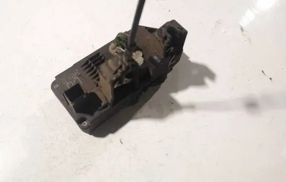 Opel Astra G Rear door lock 24414132