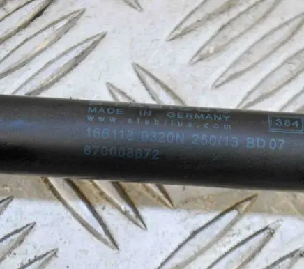 Maserati Ghibli Front bonnet/hood damper/strut 670008872