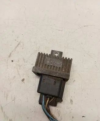 Nissan Primera Glow plug pre-heat relay 7700115078 BED712