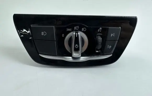 BMW 5 G30 G31 Light switch 18347910 6841881 00770127