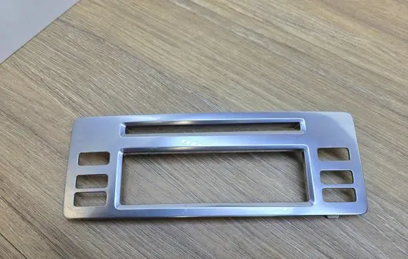 Volvo V70 Radio/GPS head unit trim 30643648