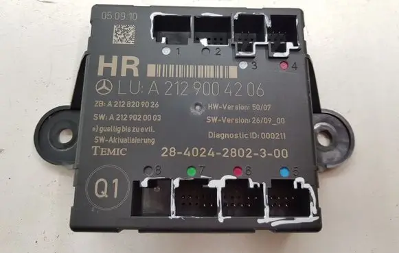 Mercedes-Benz E W212 Door control unit/module A2129004206 A2128209026 A2129020003