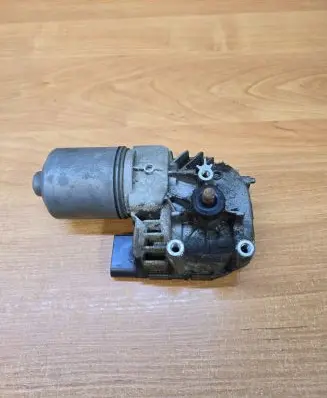 Volvo XC70 Front wiper linkage and motor 1397220522 0713648682