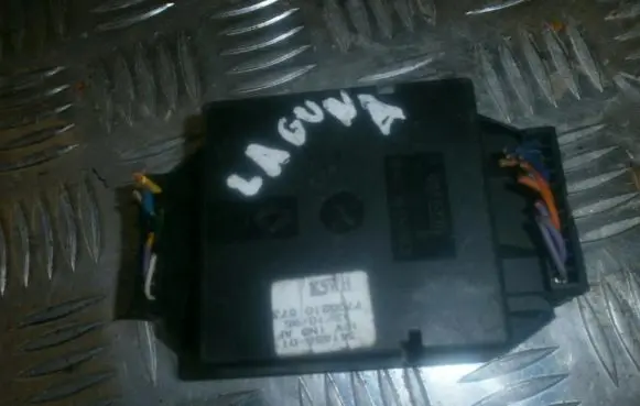 Renault Laguna I Other control units/modules 7700810873