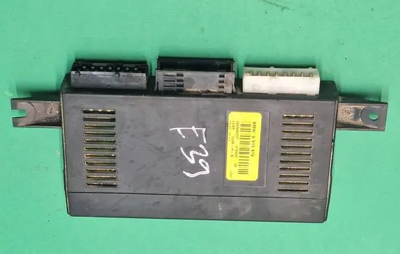 BMW 5 E39 Light module LCM 6915919 078999 086946057