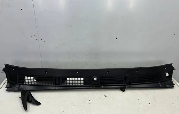 Wiper trim