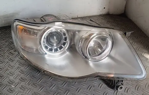 Volkswagen Touareg I Headlight/headlamp 7L6941032A G2204000168 1LL24703204