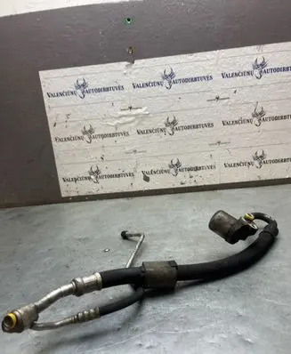 Air conditioning (A/C) pipe/hose