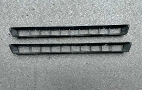 Isuzu Trooper Center console decorative trim 8942958467