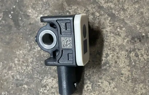 BMW 1 F20 F21 Airbag deployment crash/impact sensor 9234989