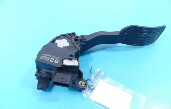 Nissan Micra Accelerator throttle pedal 180021HM0B IMPRK1044820