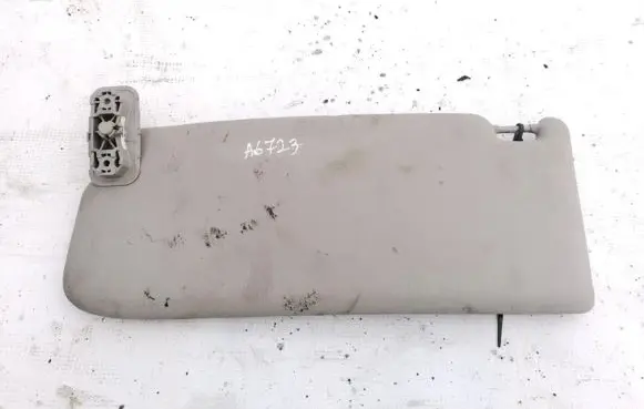 Volvo V50 Sun visor