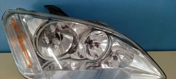 Ford C-MAX I Headlight/headlamp 4311158R 084311158R