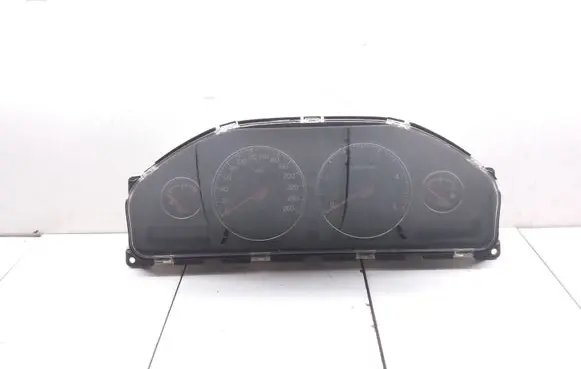 Volvo S60 Speedometer (instrument cluster) 8673263 8602765