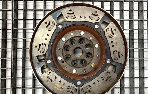 BMW X1 F48 F49 Dual mass flywheel 8655638