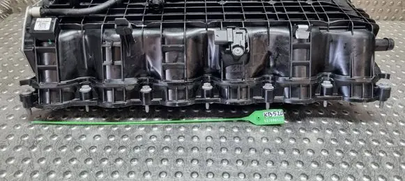 BMW 5 G30 G31 G38 Intake manifold S27698520 8603913