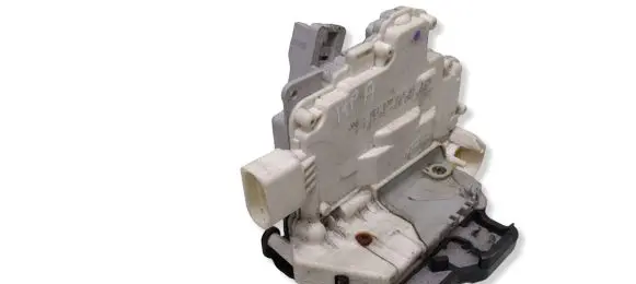 Audi A4 S4 B7 8E 8H Front door lock 8E1837015AA