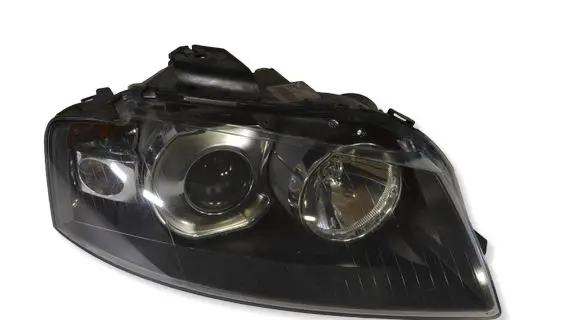 Audi A3 S3 8P Headlight/headlamp 8P0941004M 0301206276