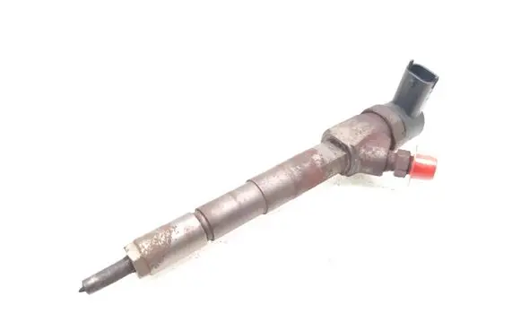Fuel injector