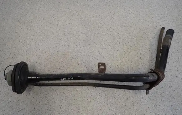 Mazda 5 Fuel tank filler neck pipe 