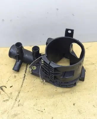 Mercedes-Benz E C207 W207 Fuel filter bracket/mount holder A6512003700
