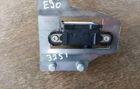 BMW 3 E90 E91 ESP acceleration yaw rate sensor 6762769 3452676276907 10170103253