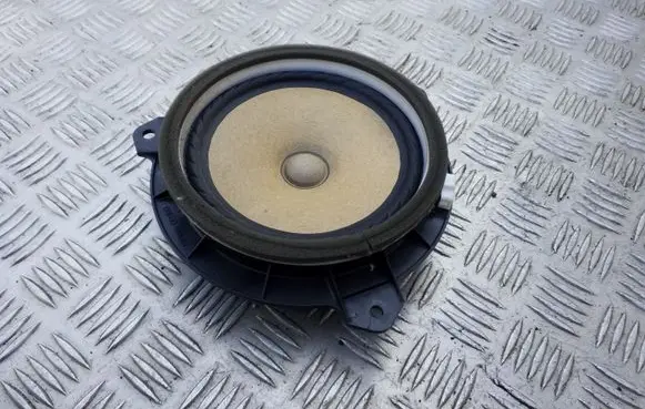 Toyota Corolla Verso AR10 Front door speaker 861600D180 EAS16P662A9
