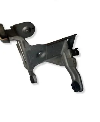 BMW X5 E53 Webasto auxiliary heater mount bracket 64128380029