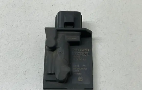 Volvo S90, V90 Fuel injection pump control unit/module 31478565