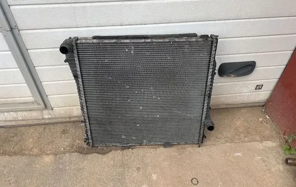 BMW X5 E53 Coolant radiator 7788387 578TT1
