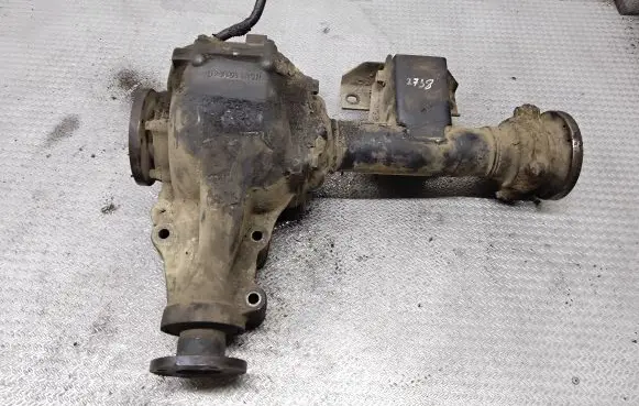 Nissan Navara D22 Front differential 3851161G45