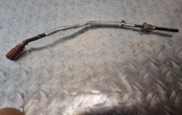 Audi A4 S4 B8 8K Exhaust gas temperature sensor 059906088M