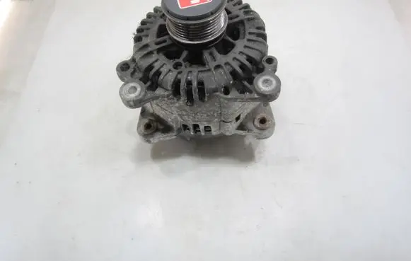 Volkswagen Golf Plus Generator/alternator 06F903023C 107241062 2542695F