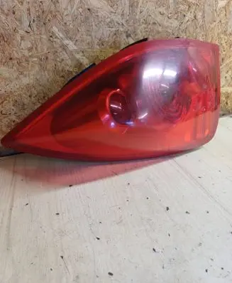 Nissan Primera Rear/tail lights 